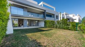 Apartamento Planta Baja en venta en Selwo, Estepona Este