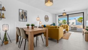 Apartamento Planta Baja en venta en Las Olas, Estepona Oeste
