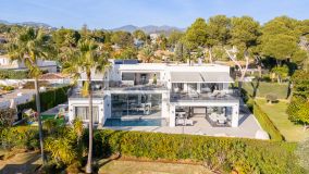 Villa for sale in Los Monteros, Marbella Est