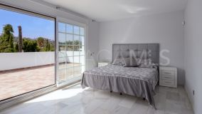 Villa till salu på Nueva Andalucia, Marbella