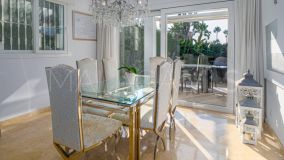 Villa till salu på Nueva Andalucia, Marbella