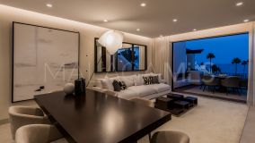 Penthouse for sale in Beach Side New Golden Mile, Estepona East