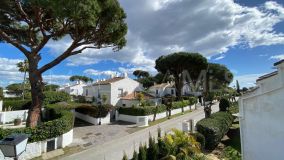 Reihenhaus zu verkaufen in Benamara, Estepona Ost