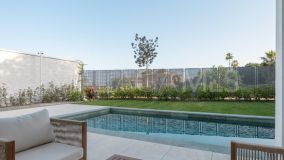 House for sale in Estepona East