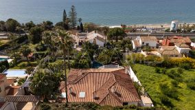 Villa en venta en Rio Real, Marbella Este