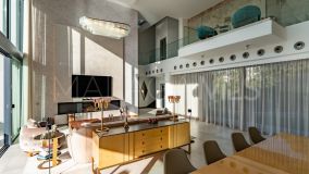 Villa for sale in Los Arqueros, Benahavis