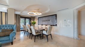 Wohnung zu verkaufen in Aloha Park, Nueva Andalucia