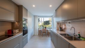 Apartamento en venta en Los Granados Playa, Estepona Este