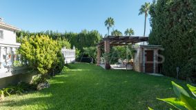 Villa for sale in Carib Playa, Marbella Öst