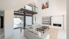Villa zu verkaufen in Los Arqueros, Benahavis