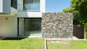 Villa en venta en Los Arqueros, Benahavis