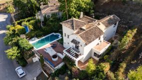 Villa en venta en Los Arqueros, Benahavis