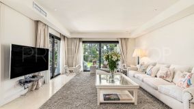 Comprar villa en Marbella Golden Mile de 5 dormitorios