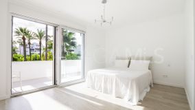 Adosado en venta en Costalita, Estepona Este