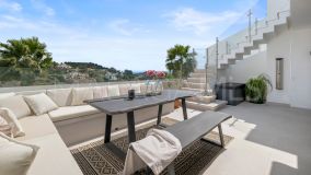 Penthouse for sale in La Quinta, Benahavis