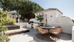Duplex-Wohnung zu verkaufen in Nueva Andalucia, Marbella