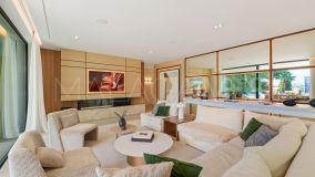 Villa for sale in Nueva Andalucia, Marbella