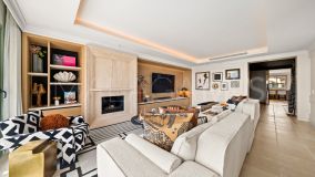 Penthouse for sale in Los Flamingos, Benahavis