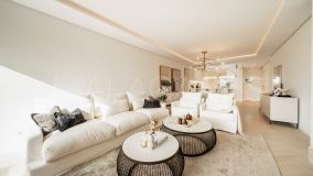 Duplex Penthouse for sale in Benahavis