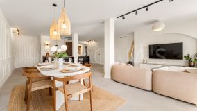 Apartamento en venta en La Quinta, Benahavis