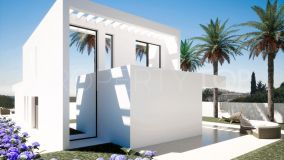 For sale Casares Playa villa with 4 bedrooms