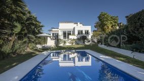 Villa for sale in Marbella City, 1,950,000 €