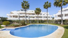 Penthouse for sale in Estepona, 498,000 €