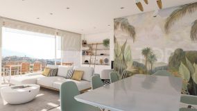Buy villa in Mijas with 4 bedrooms