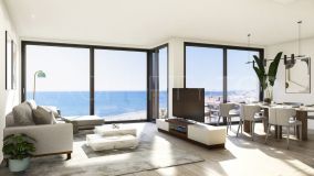 Buy 2 bedrooms penthouse in Estepona