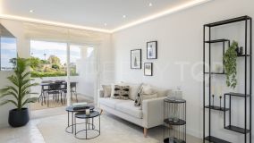 Penthouse for sale in Benahavis, 445,000 €