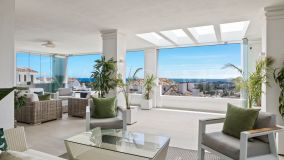 Erdgeschosswohnung zu verkaufen in Nueva Andalucia, Marbella