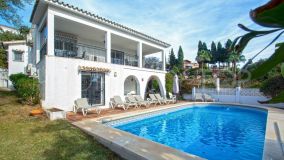 Villa for sale in Elviria, 875,000 €