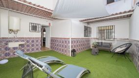 Apartamento Planta Baja en venta en Los Pacos, Fuengirola