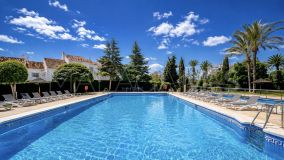 Appartement rez de chaussée for sale in Nueva Andalucia, Marbella