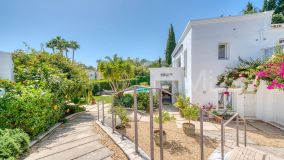 Villa for sale in El Rosario, Marbella Est