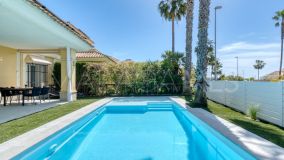 Villa for sale in Santa Clara, Marbella Est