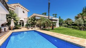 Villa en venta en Sierra Blanca, Marbella Golden Mile