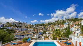 Town House for sale in La Heredia, Benahavis