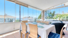 Villa en venta en Estepona