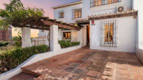 Radhus for sale in La Duquesa, Manilva