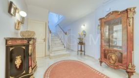 Villa for sale in Nueva Andalucia, Marbella