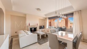 Town House for sale in Estepona