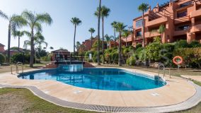 Apartment for sale in La Mairena, Marbella East