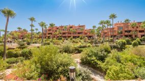 Apartment for sale in La Mairena, Marbella East