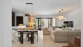 Penthouse for sale in Marbella City, 1,325,000 €