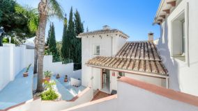 Villa en venta en Sierrezuela, Mijas Costa