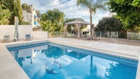 Villa en venta en Sierrezuela, Mijas Costa