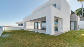 Villa zu verkaufen in La Duquesa, Manilva