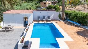 Coin 5 bedrooms villa for sale