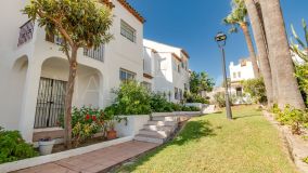 Town House for sale in New Golden Mile, Estepona